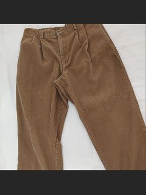 Savane Men's Corduroy Pleated Trousers — Brown Tan